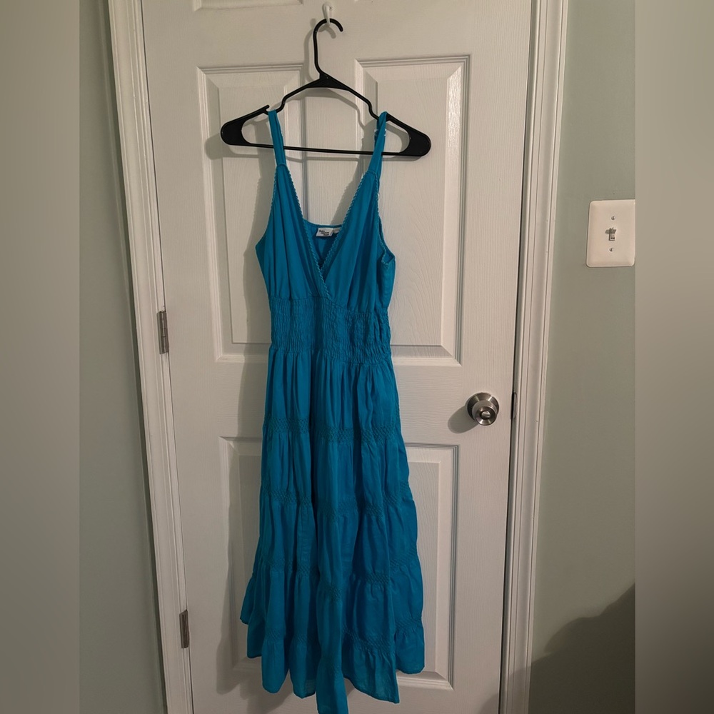 Elegant Blue Maxi Dress